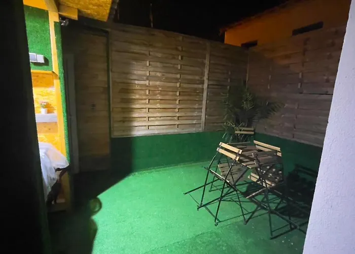 Appart Avec Jacuzzi, Et Terrasse