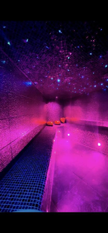 Appartement Avec Jacuzzi, Et Terrasse Marseille
